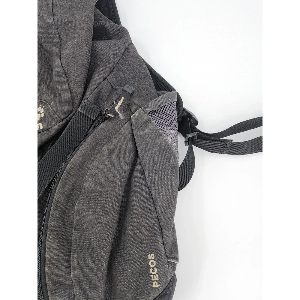 Jack Wolfskin Pecos Backpack Snuggle Up Black Grey Daypack Hiking Bag